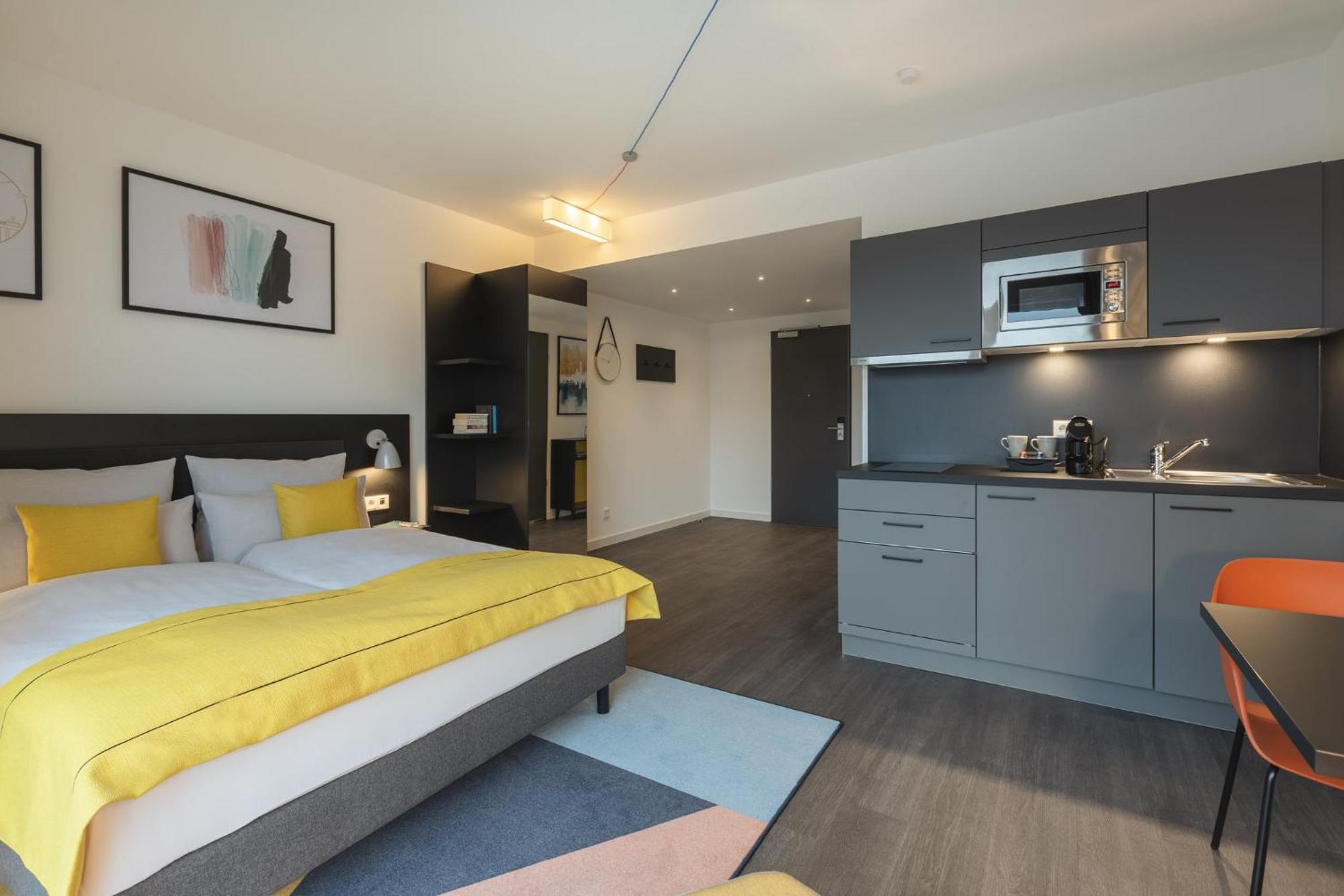 Candlewood Suites Berlin Charlottenburg By Ihg ภายนอก รูปภาพ