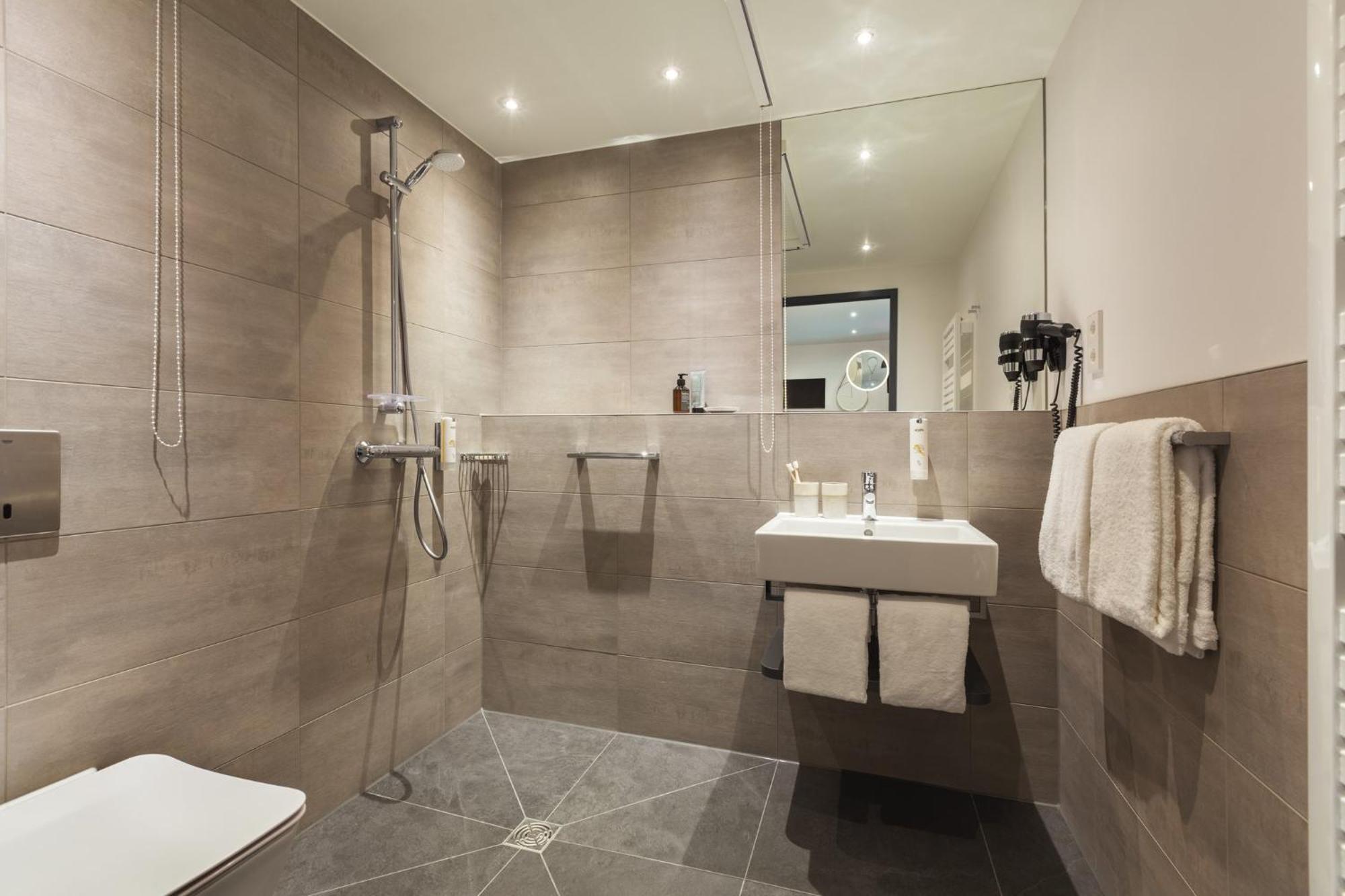 Candlewood Suites Berlin Charlottenburg By Ihg ภายนอก รูปภาพ