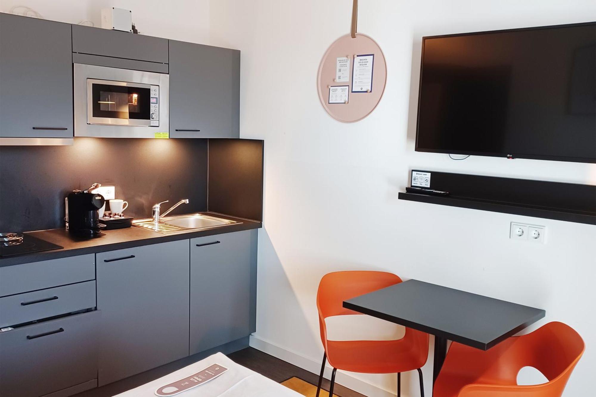 Candlewood Suites Berlin Charlottenburg By Ihg ภายนอก รูปภาพ